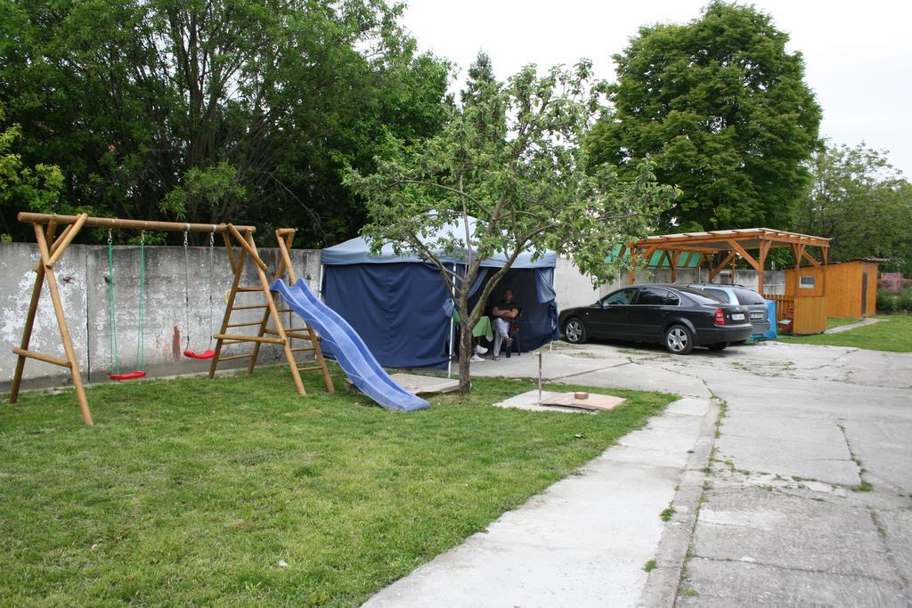 Ubytovani Sykora Apartments Veľký Meder Eksteriør billede