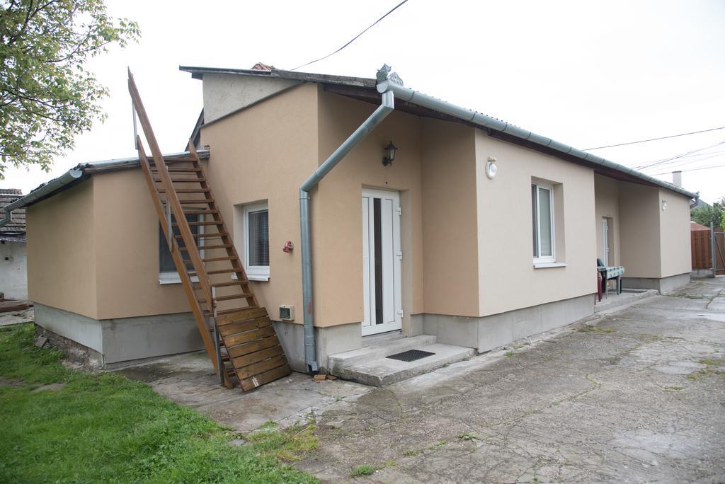 Ubytovani Sykora Apartments Veľký Meder Eksteriør billede