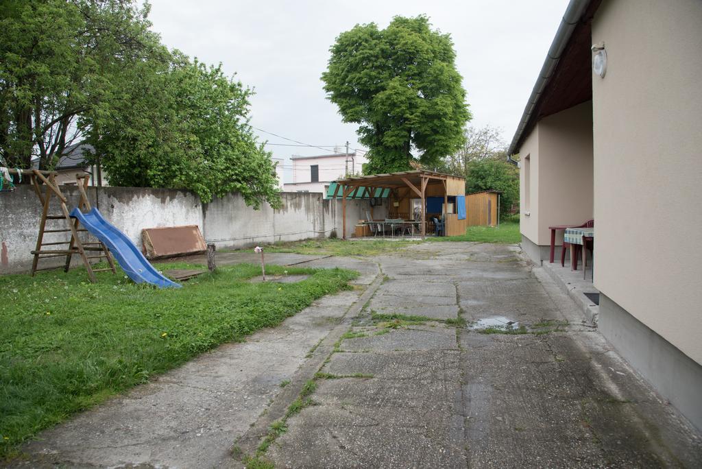 Ubytovani Sykora Apartments Veľký Meder Eksteriør billede